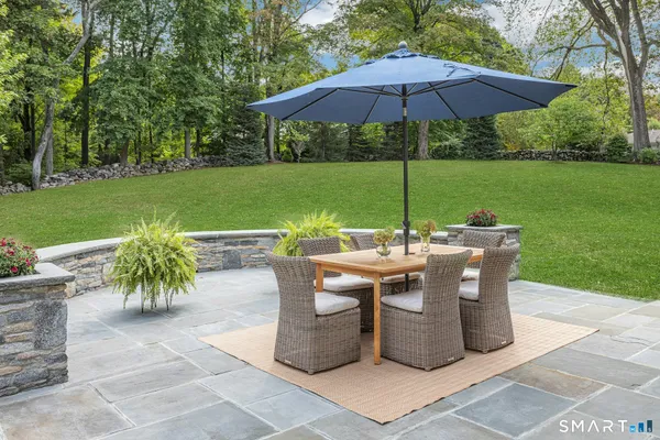 $5,549,000 | 80 Compo Road North, Westport, CT 06880