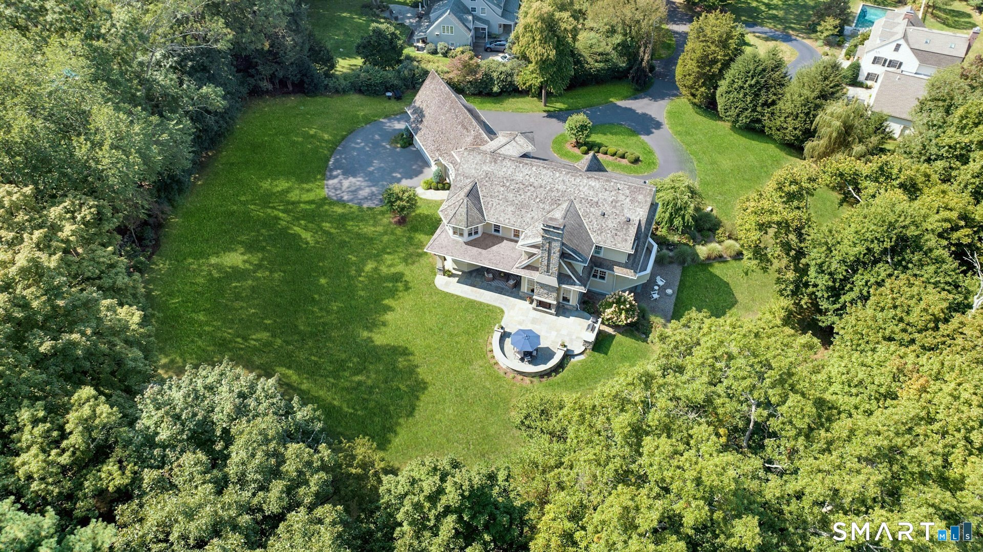 80 Compo Road North Westport, CT 06880 - Photo 34 of 40 an aerial view of a house with a garden