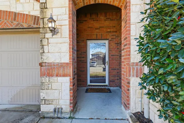 $2,950 | 14344 Artisan Drive, Fort Worth, TX 76052