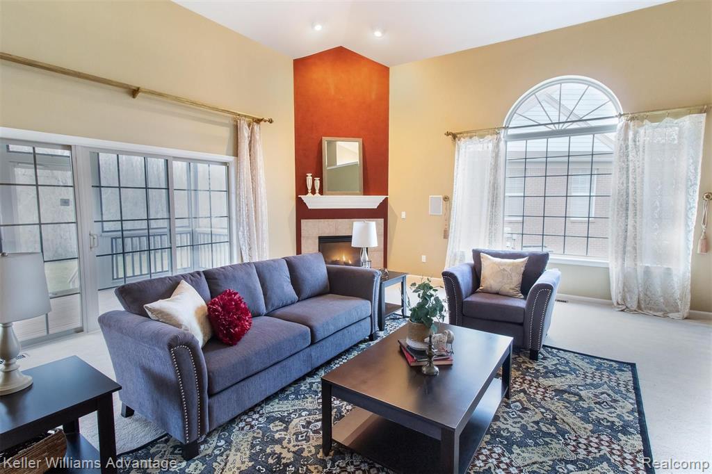 3694 Windingbrook Circle Rochester Hills, MI 48309 - Photo 12 of 44