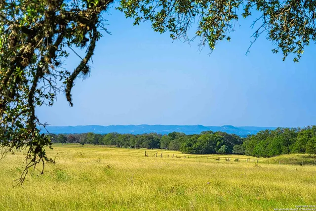 $8,750,000 | 38 Seewald Road, Boerne, TX 78006