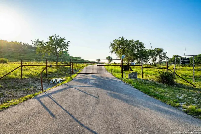 $8,750,000 | 38 Seewald Road, Boerne, TX 78006