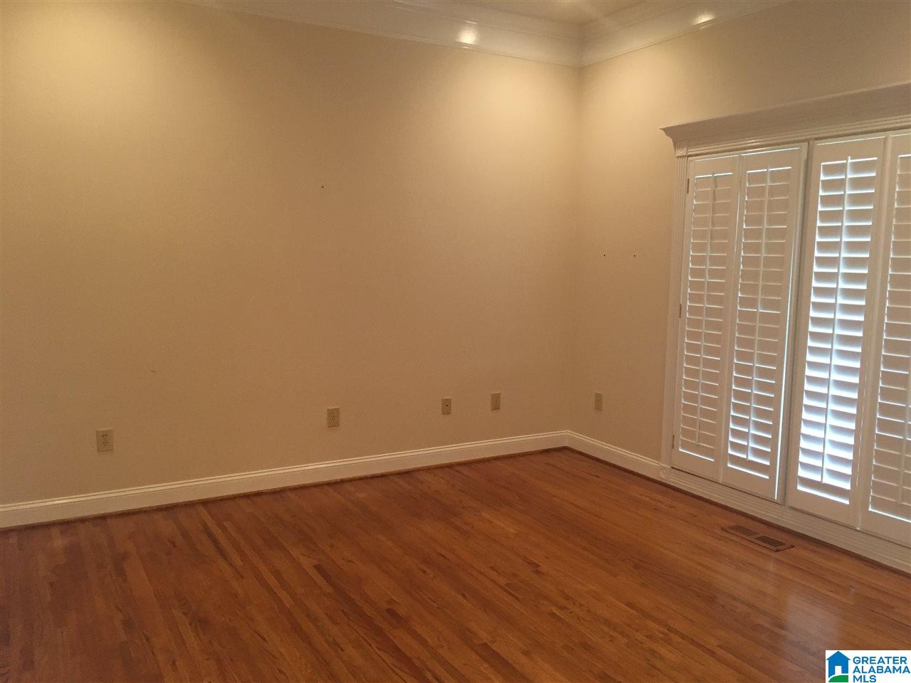 116 Shades Crest Road Birmingham, AL 35226 - Photo 4 of 41