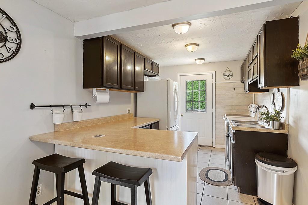 22 Watkins Road Gardner, MA 01440 - Photo 6 of 39 Gallery Image 6