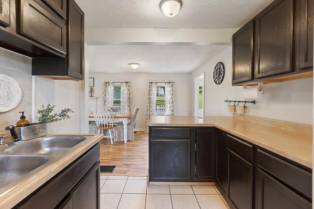 22 Watkins Road Gardner, MA 01440 - Photo 9 of 39 Gallery Image 9