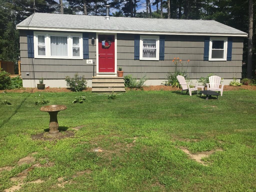 24 Viola Street Raymond, ME 04071 - Photo 2 of 17 Photo