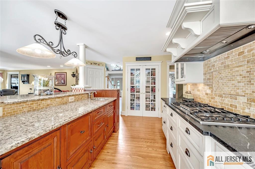 35 Parkview Road Cranbury, NJ 08512 - Photo 20 of 49 Gallery Image 20