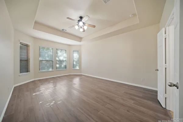 $2,500 | 2122 Pecan, New Braunfels, TX 78130