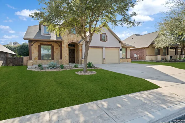 $2,500 | 2122 Pecan, New Braunfels, TX 78130