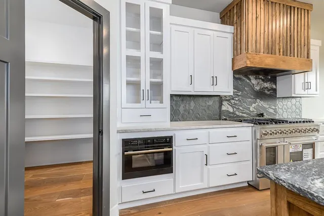 $995,000 | 20840 Golden Road, Linwood, KS 66052