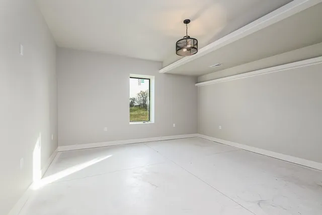 $995,000 | 20840 Golden Road, Linwood, KS 66052