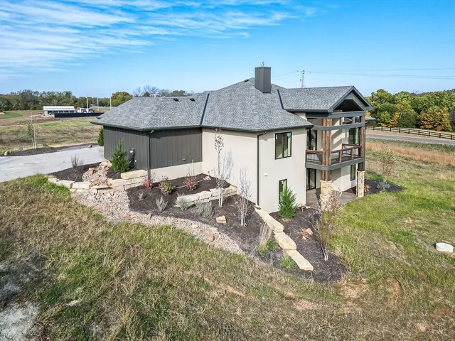 $995,000 | 20840 Golden Road, Linwood, KS 66052