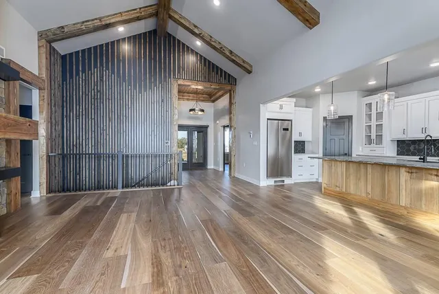 $995,000 | 20840 Golden Road, Linwood, KS 66052