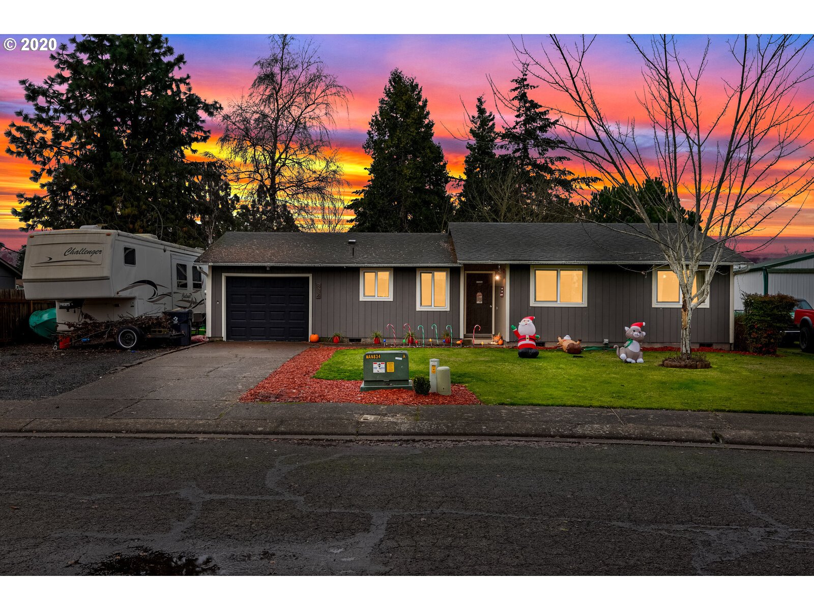834 Manor Way Lebanon, OR 97355 - Photo 1 of 31 Gallery Image 1