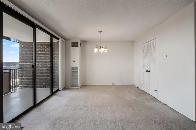 $249,900 | 250 South Reynolds Street, Unit 411, Alexandria, VA 22304