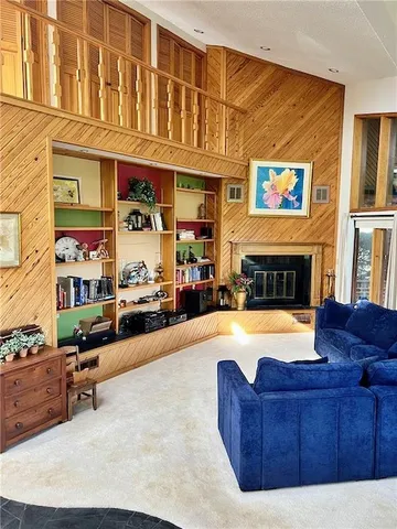 $320,000 | 106 Brookview Road, Pittsburg, KS 66762