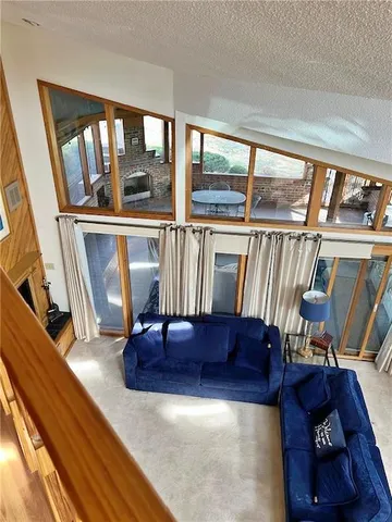 $320,000 | 106 Brookview Road, Pittsburg, KS 66762