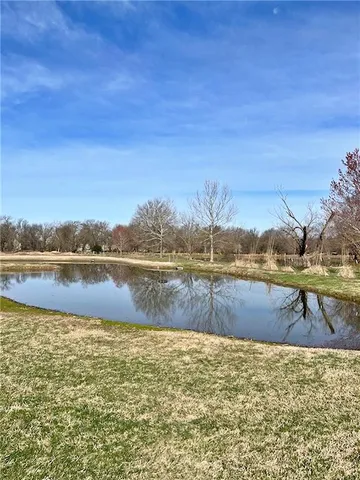 $320,000 | 106 Brookview Road, Pittsburg, KS 66762