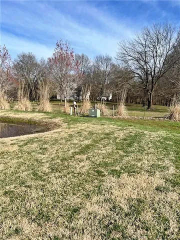 $320,000 | 106 Brookview Road, Pittsburg, KS 66762