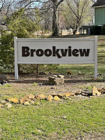 $320,000 | 106 Brookview Road, Pittsburg, KS 66762