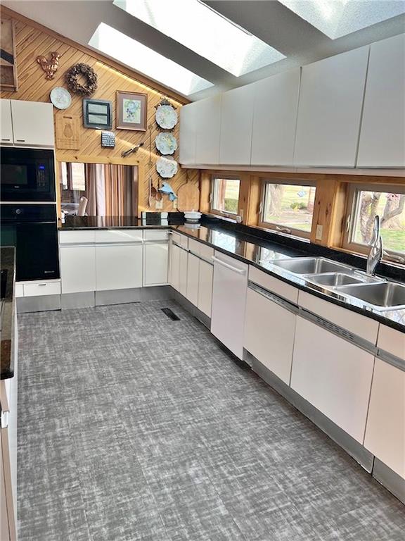 106 Brookview Road Pittsburg, KS 66762 - Photo 8 of 59