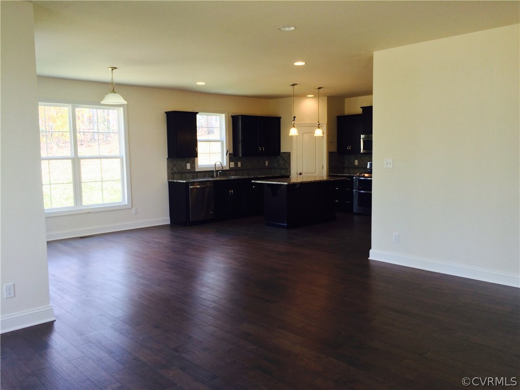 1301 Tomahawk Creek Road Midlothian, VA 23114 - Photo 4 of 12 Gallery Image 4