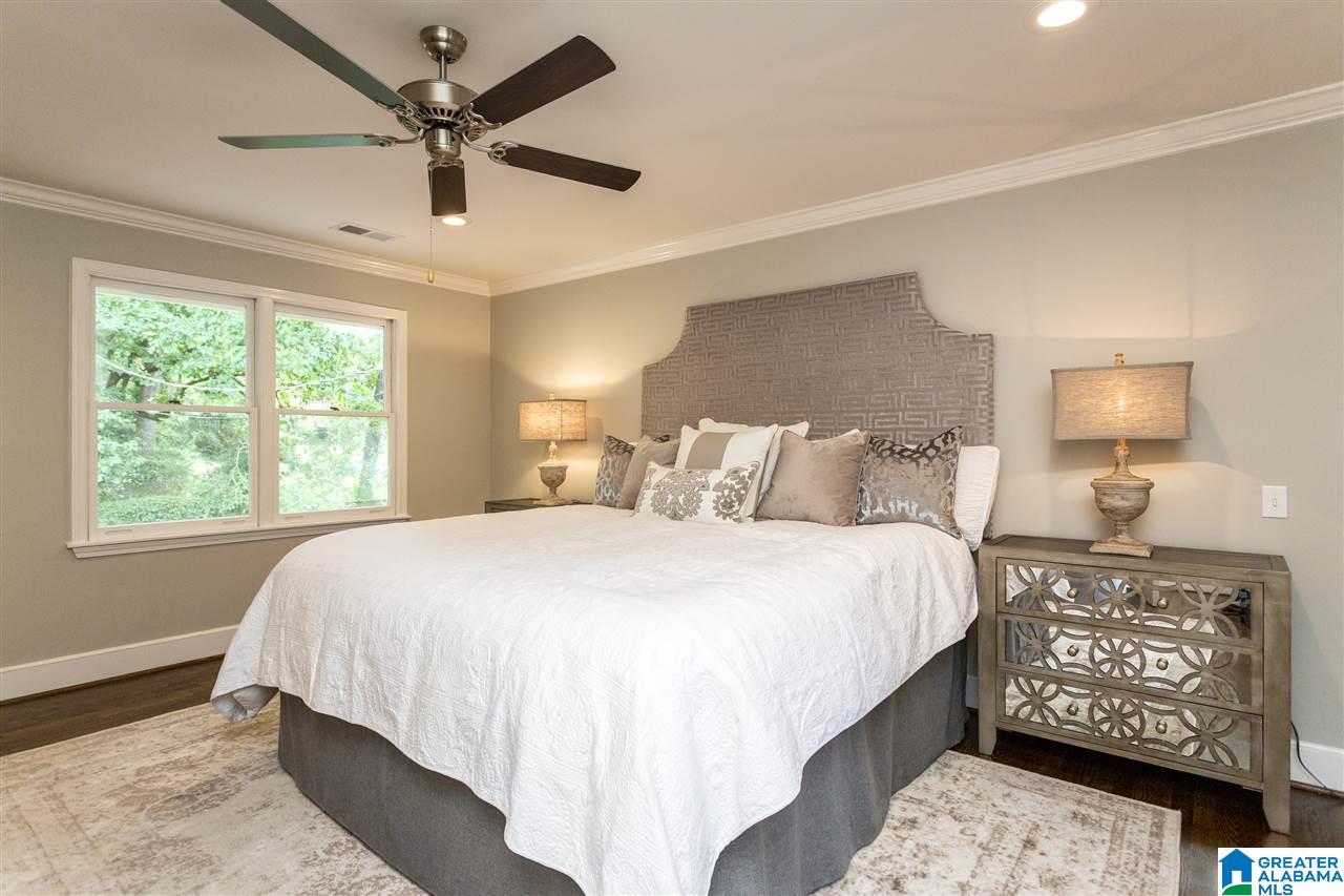 1215 Saulter Road Homewood, AL 35209 - Photo 32 of 50