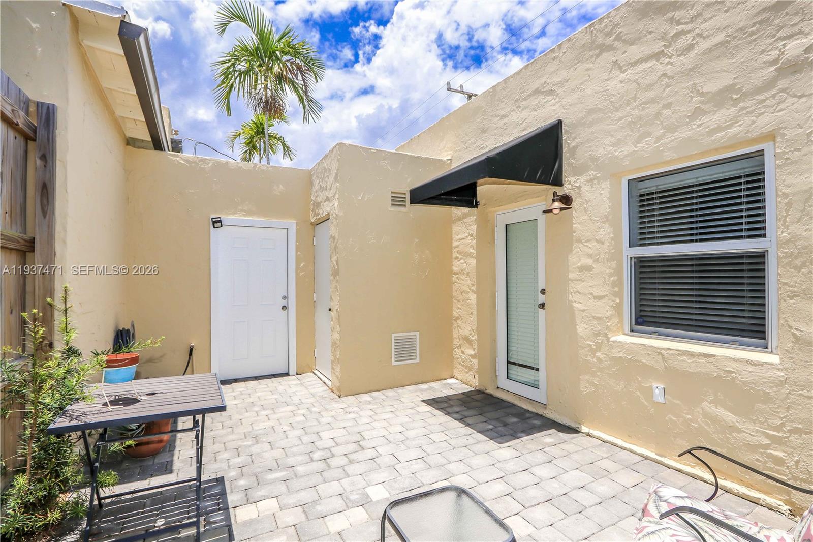 2477 Southwest 22nd Terrace Miami, FL 33145 - Photo 14 of 14