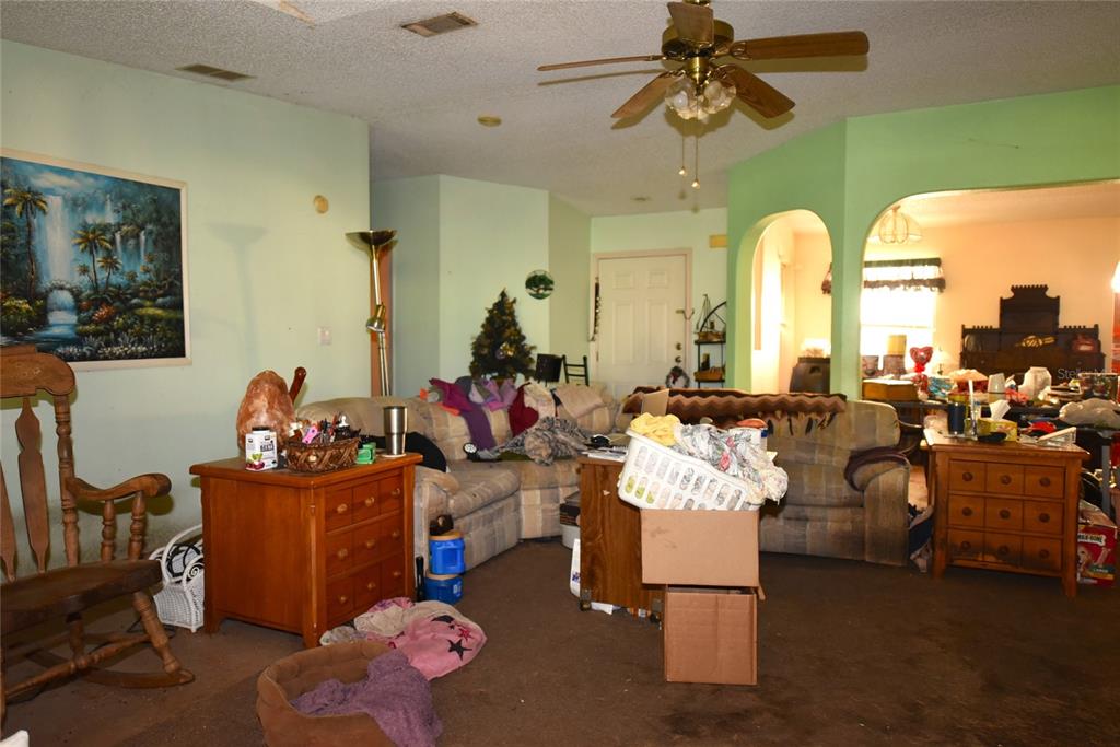 11542 Sumner Road Wimauma, FL 33598 - Photo 12 of 65 a very nice looking room with many windows