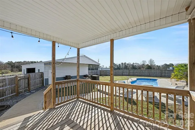 $475,000 | 2268 Westbrook Road, Edgemoor, SC 29712