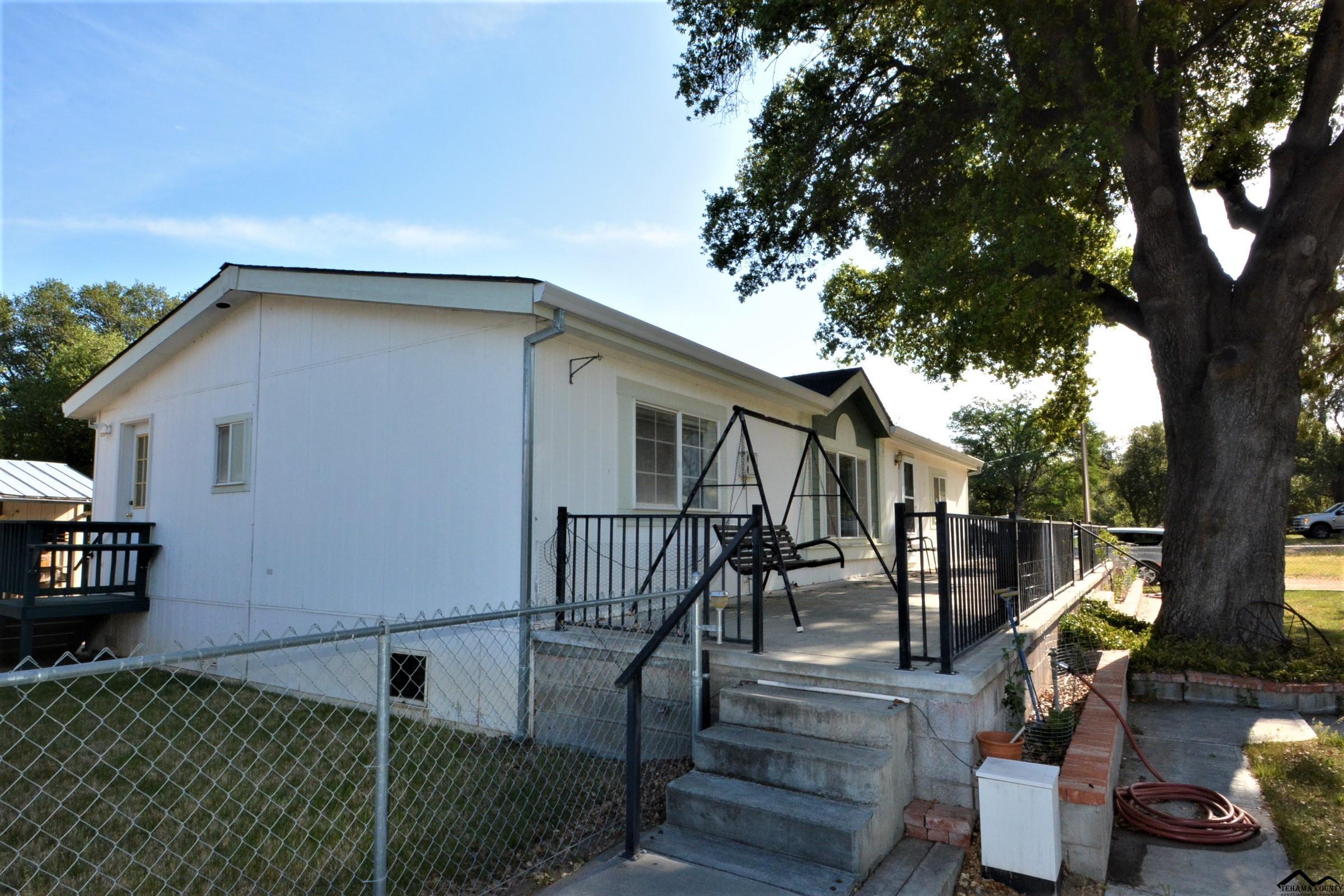 18920 Live Oak Road Red Bluff, CA 96080 - Photo 7 of 21
