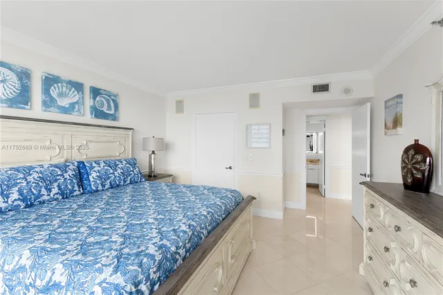 $1,825,000 | 8855 Collins Avenue, Unit 8J, Surfside, FL 33154