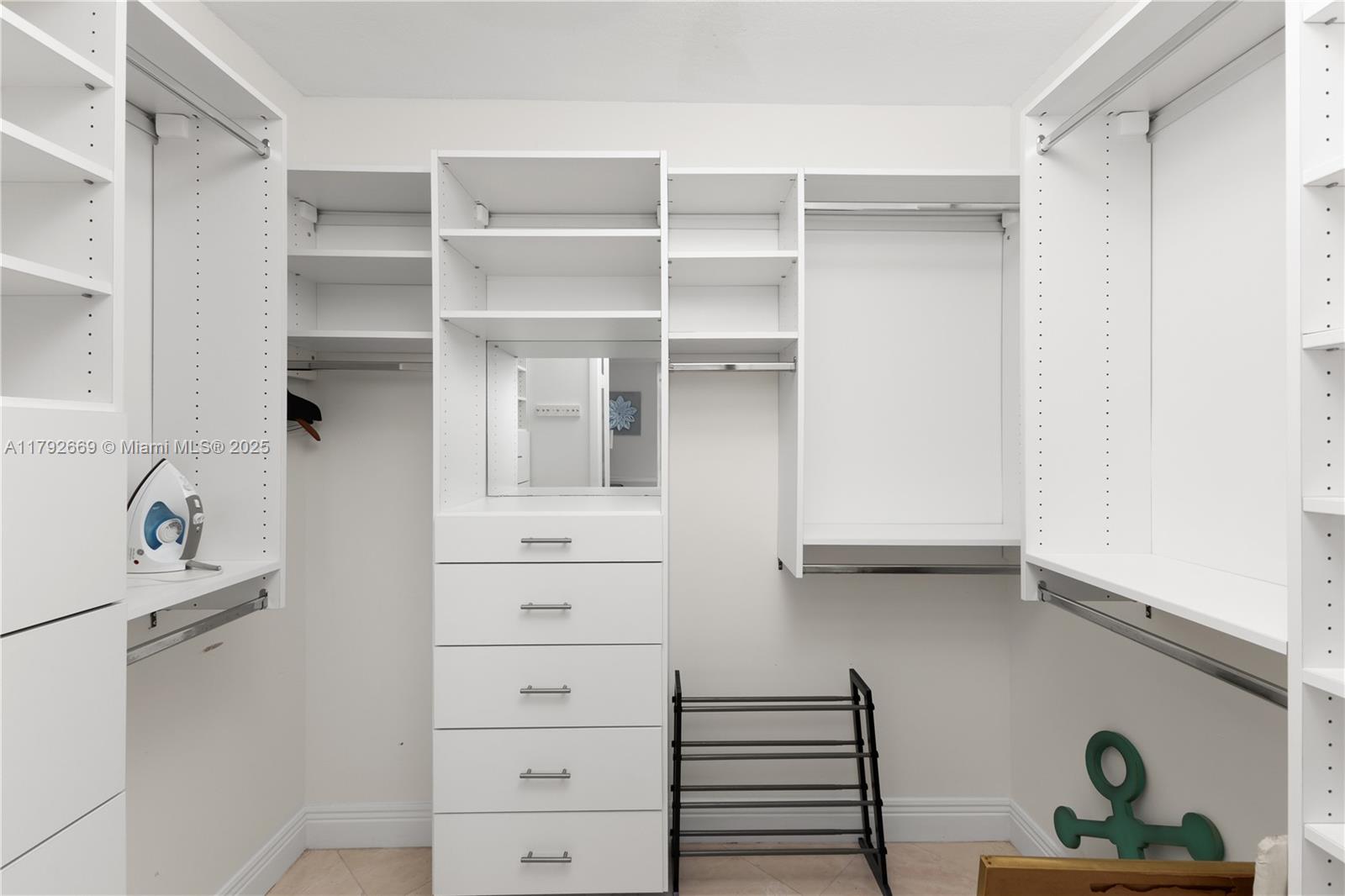 8855 Collins Avenue, Unit 8J Surfside, FL 33154 - Photo 29 of 52