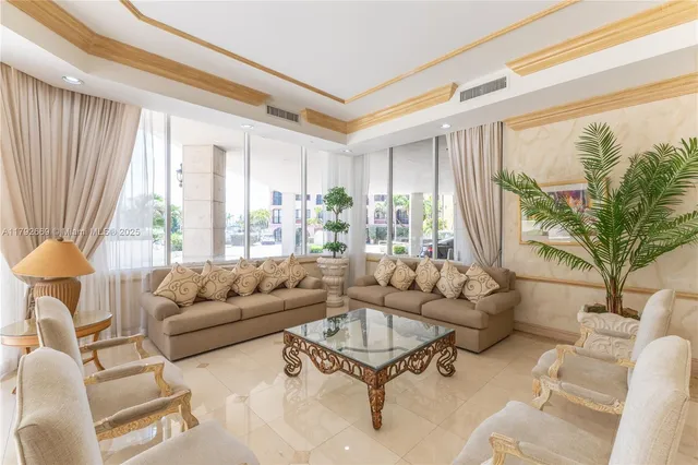 $1,825,000 | 8855 Collins Avenue, Unit 8J, Surfside, FL 33154