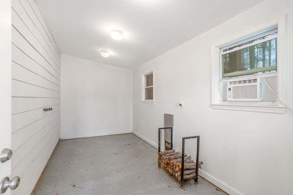 6463 Century Park Place Southeast Mableton, GA 30126 - Photo 37 of 42 a view of a room with an empty space