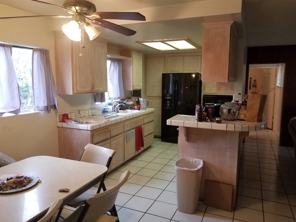 427 Womack Lane Fallbrook, CA 92028 - Photo 5 of 10 Gallery Image 5