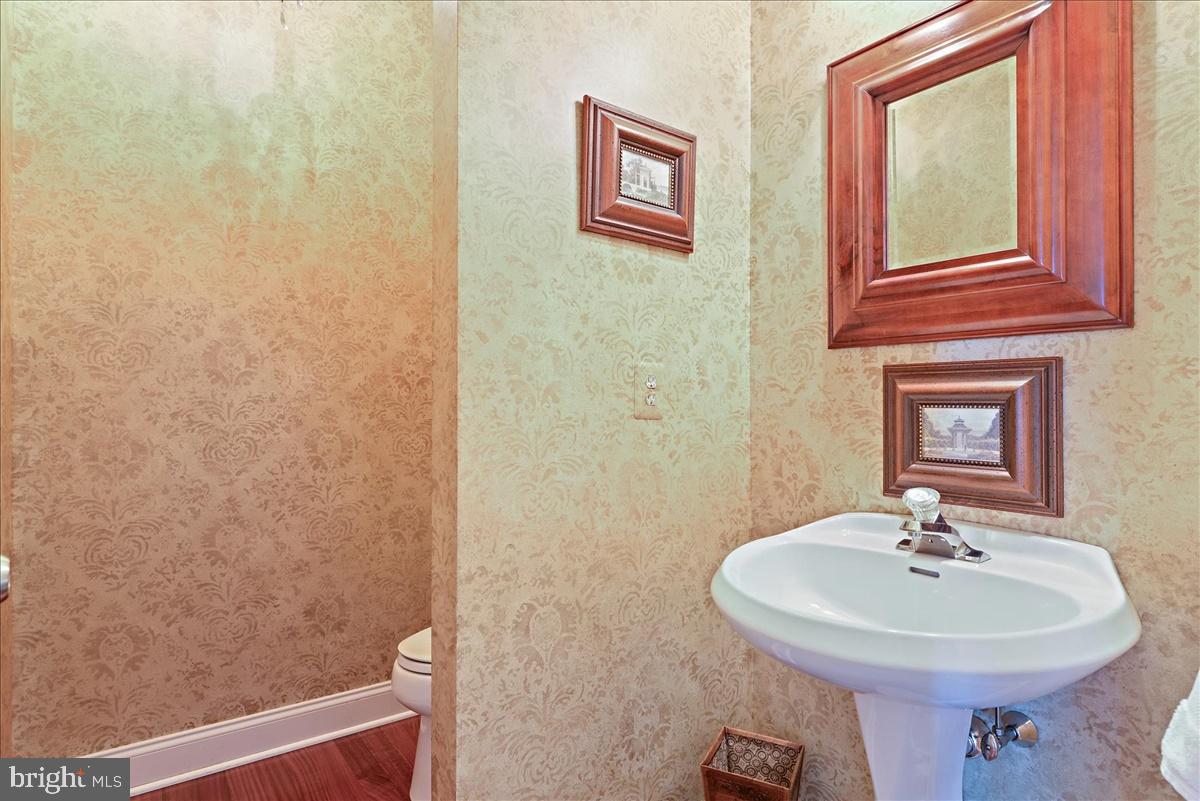 3 Springlea Lane Chester Springs, PA 19425 - Photo 21 of 55 Formal Powder Room for Guests