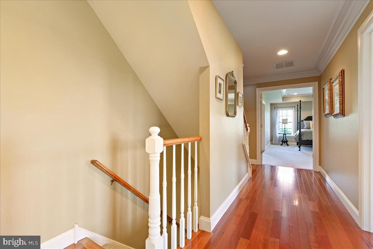 3 Springlea Lane Chester Springs, PA 19425 - Photo 26 of 55 2nd floor hallway to master bedroom