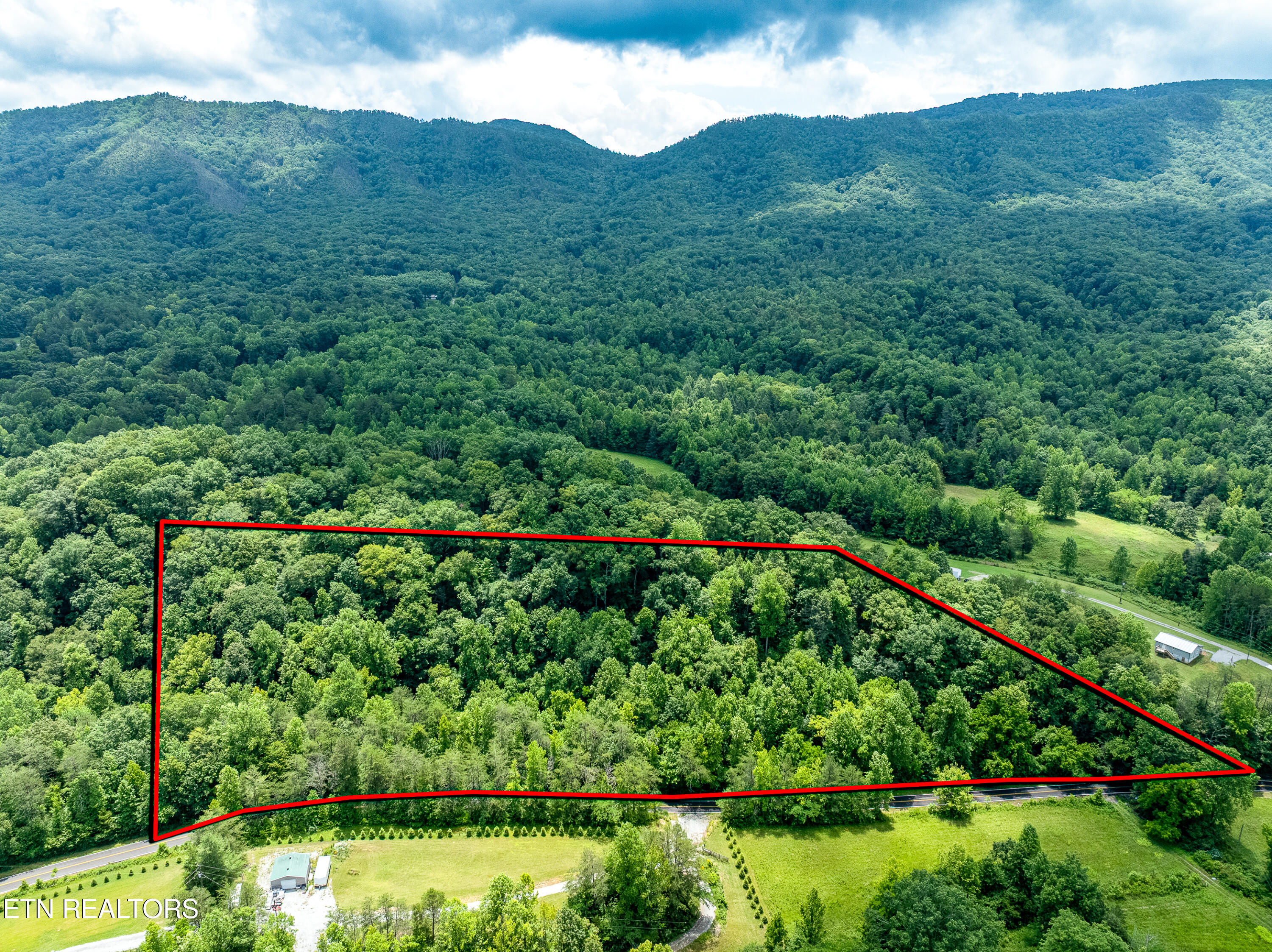 1477 Old Chilhowee Road Seymour, TN 37865 - Photo 2 of 32 Aerial with Apprx Boundary Lines