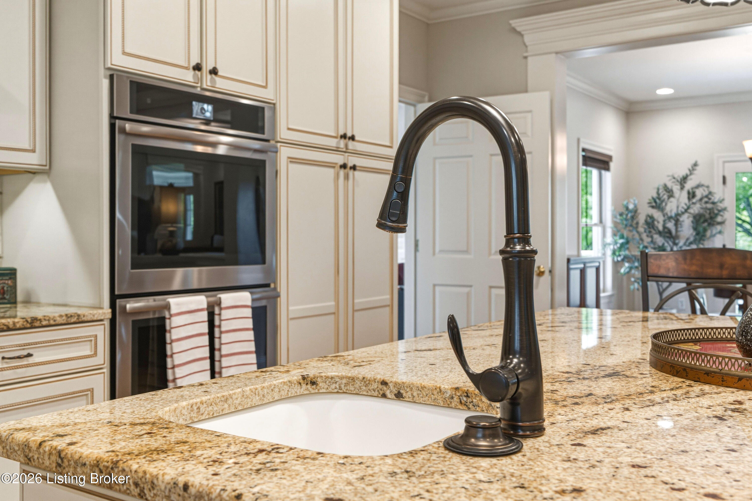 1460 Shannon Run Road Lexington, KY 40513 - Photo 14 of 111 DSC07102