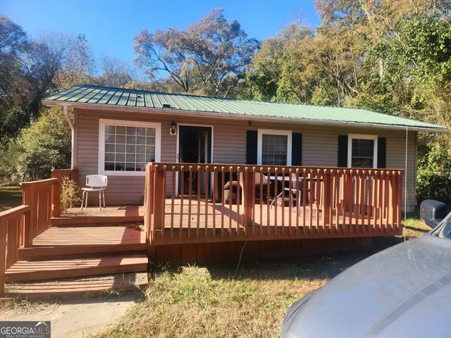 $120,000 | 527 Daniel Street, Royston, GA 30662