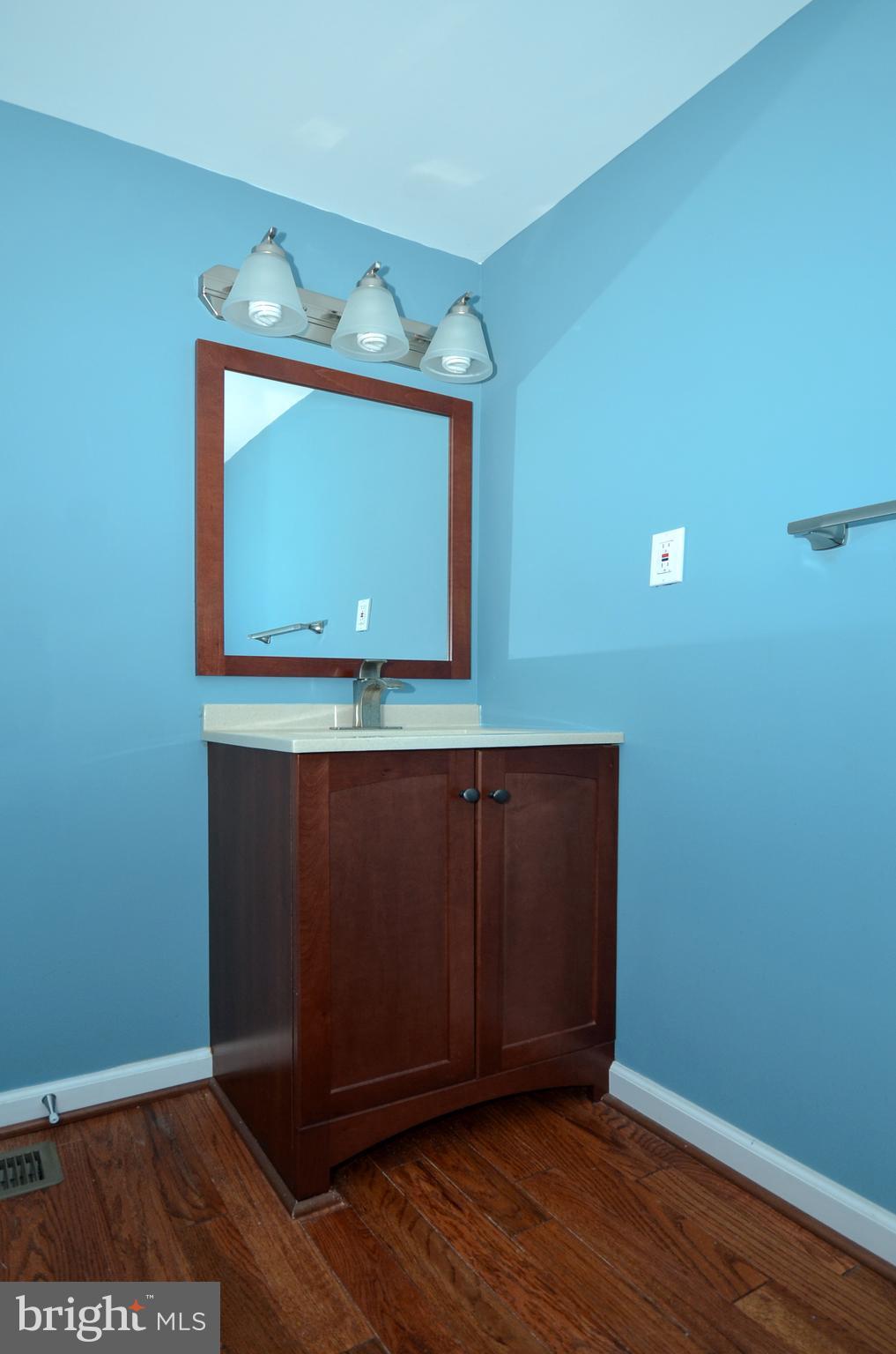 1509 Leslie Road Baltimore, MD 21222 - Photo 20 of 26 Bath