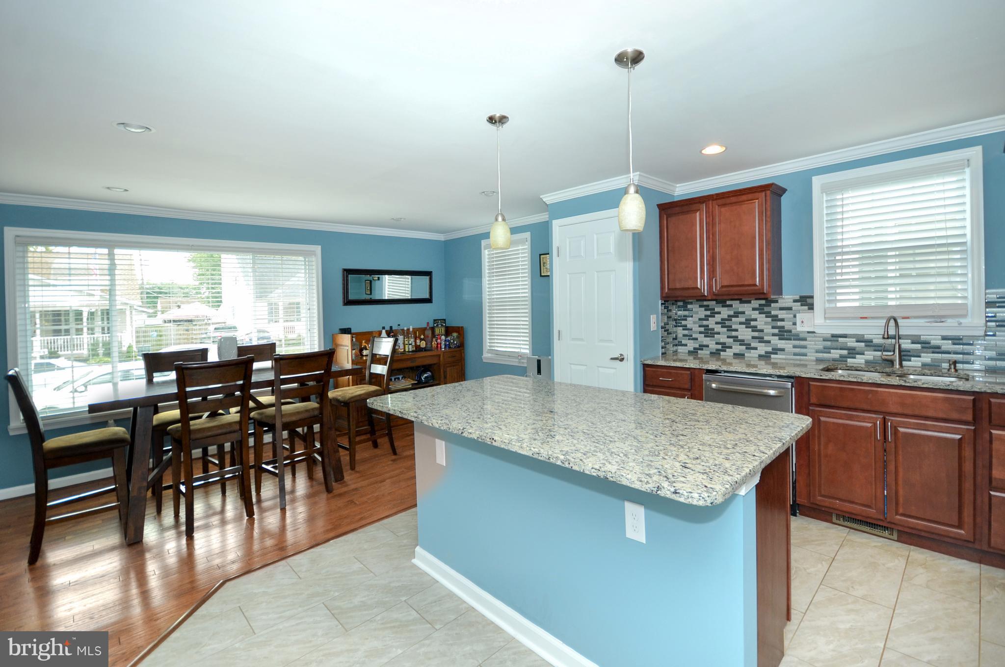 1509 Leslie Road Baltimore, MD 21222 - Photo 5 of 26 Dining Room