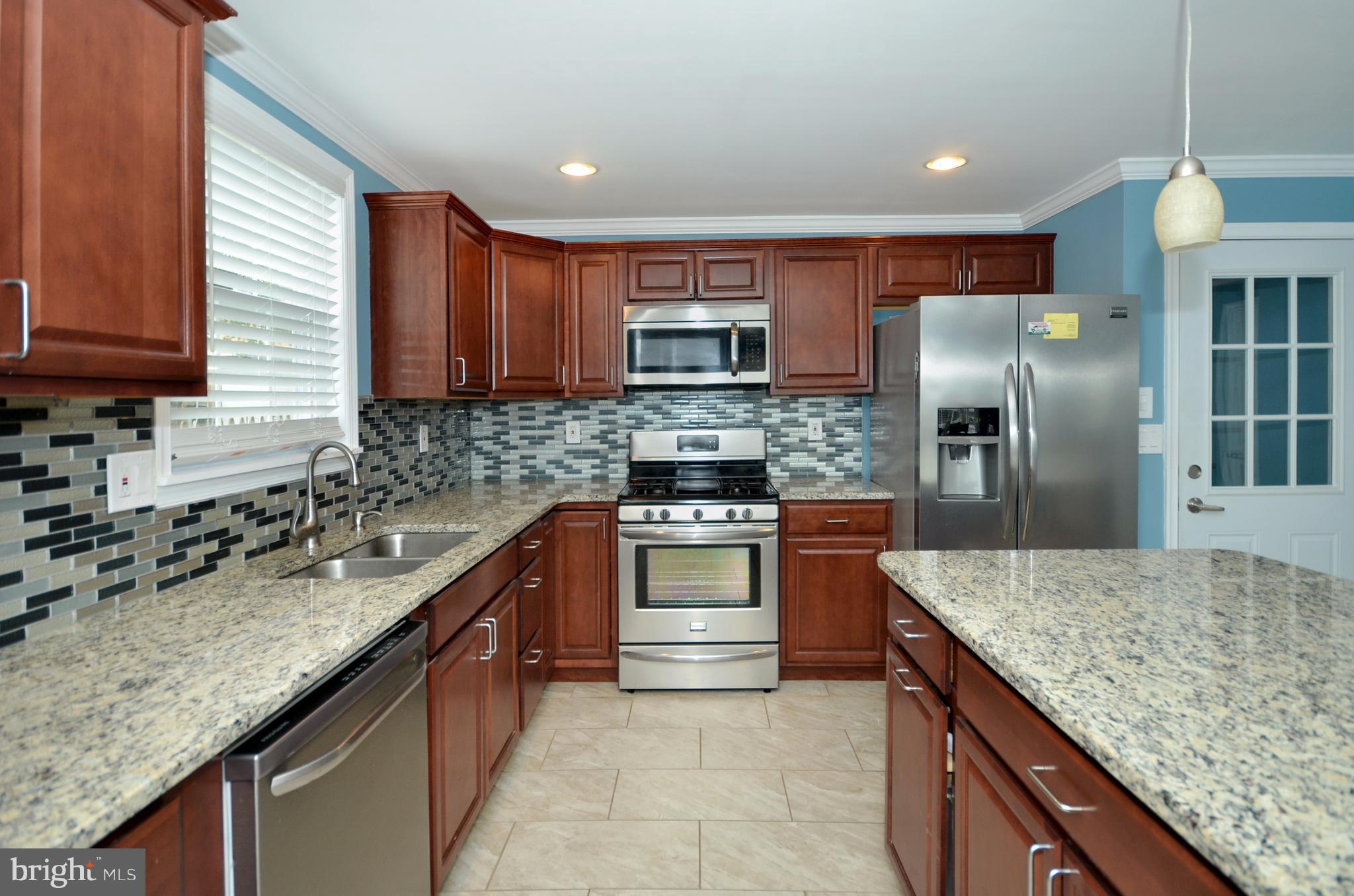 1509 Leslie Road Baltimore, MD 21222 - Photo 7 of 26 Kitchen