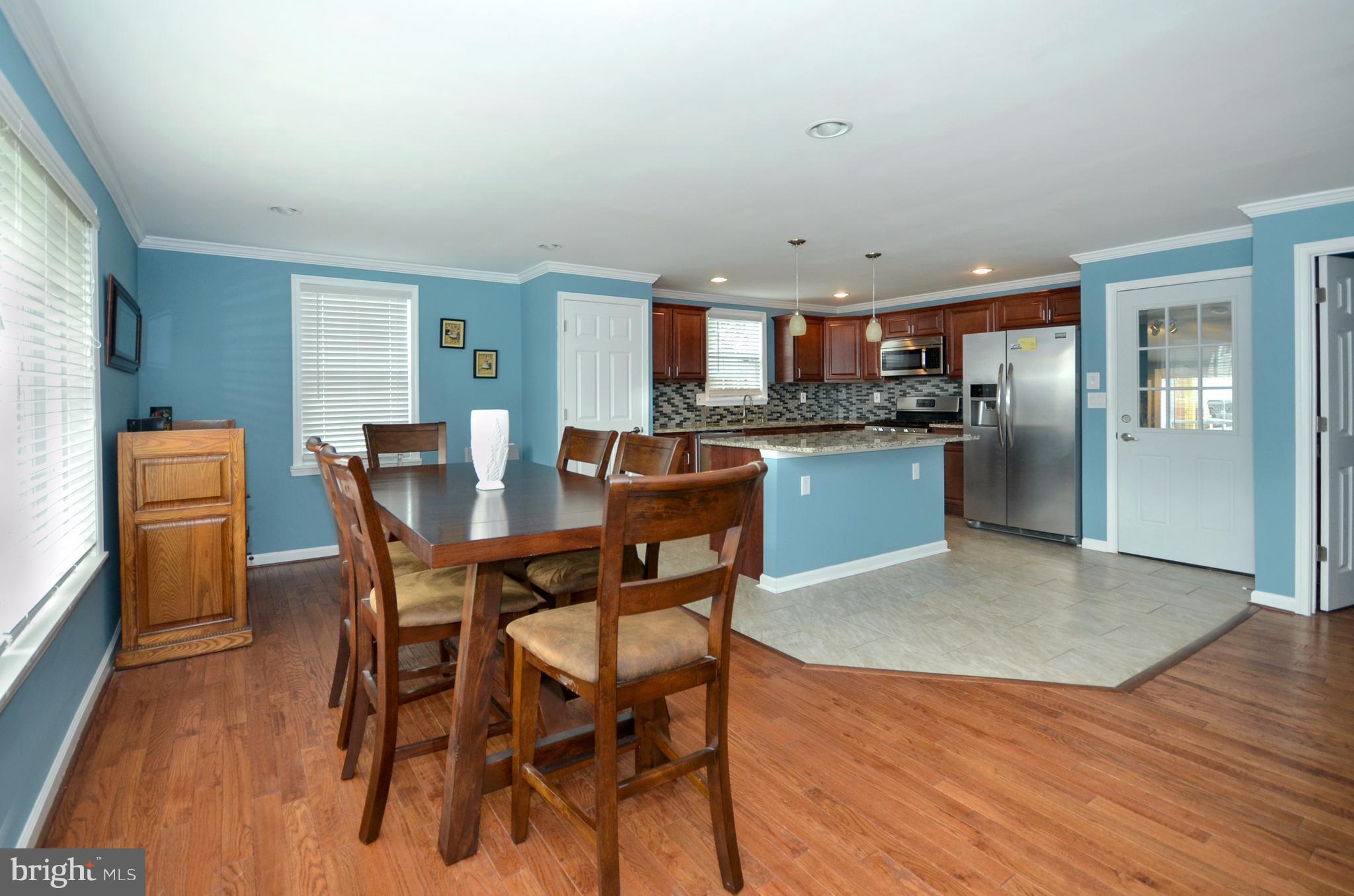 1509 Leslie Road Baltimore, MD 21222 - Photo 8 of 26 Dining Room