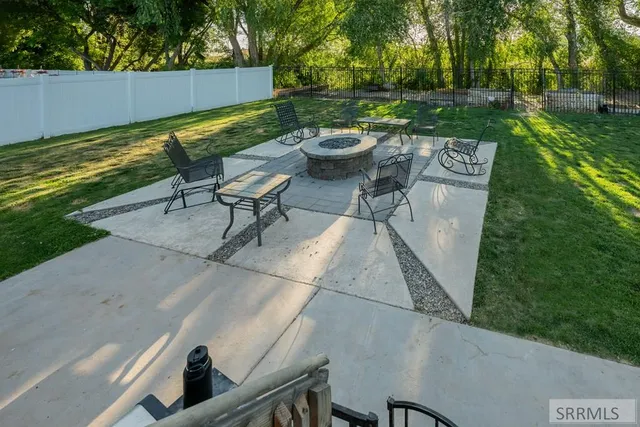 $650,000 | 1261 Trappers Ridge, Ammon, ID 83401