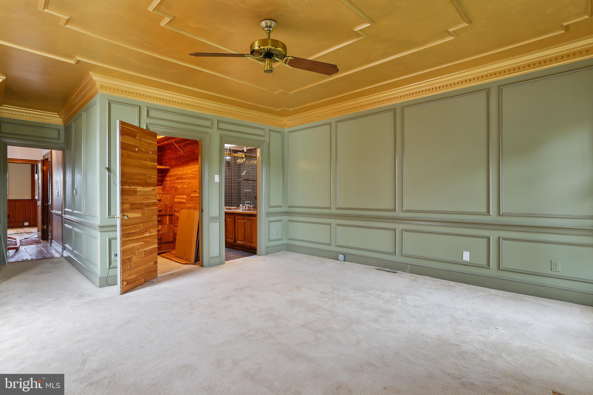 517 6th Street Southeast, Unit 2 Washington, DC 20003 - Photo 17 of 25