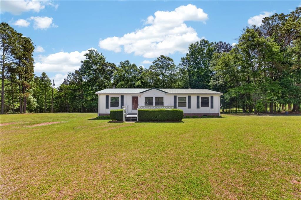 1624 Melear Road Bowdon, GA 30108 - Photo 2 of 32