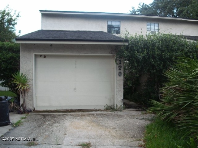 2120 Bay Road Neptune Beach, FL 32266 - Photo 1 of 1 Front