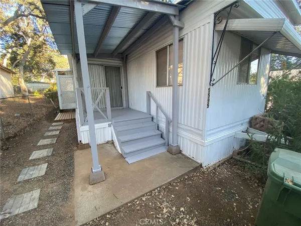 a view of outdoor space